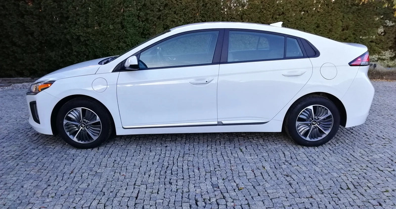 Hyundai IONIQ cena 92000 przebieg: 21000, rok produkcji 2021 z Miejska Górka małe 56